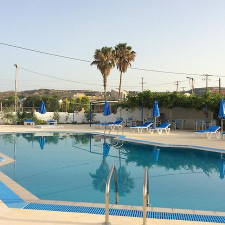 קפלוס Antonis Hotel מראה חיצוני תמונה