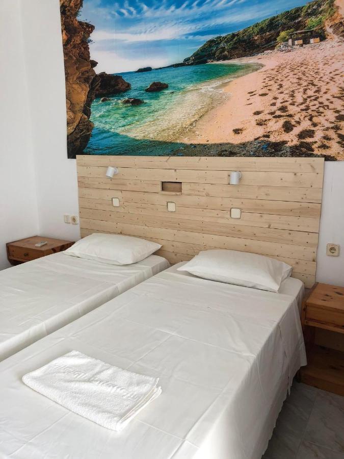 קפלוס Antonis Hotel מראה חיצוני תמונה