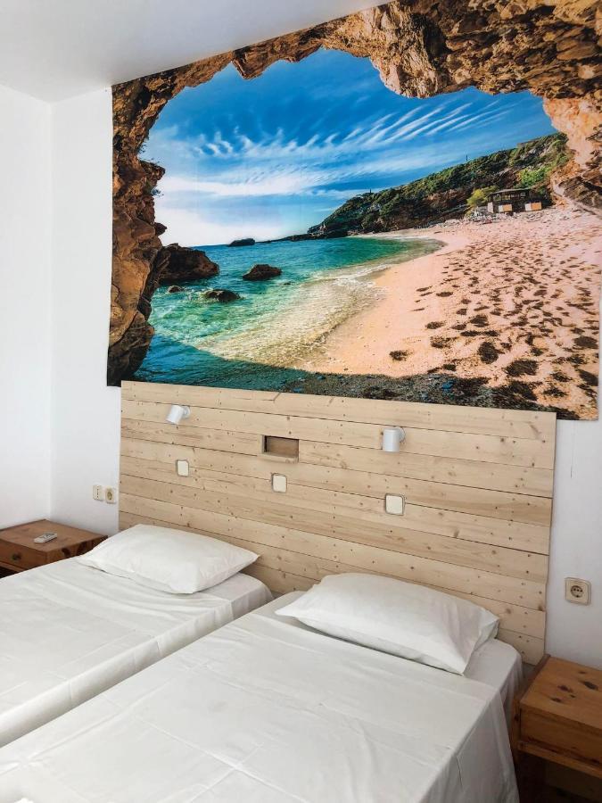 קפלוס Antonis Hotel מראה חיצוני תמונה