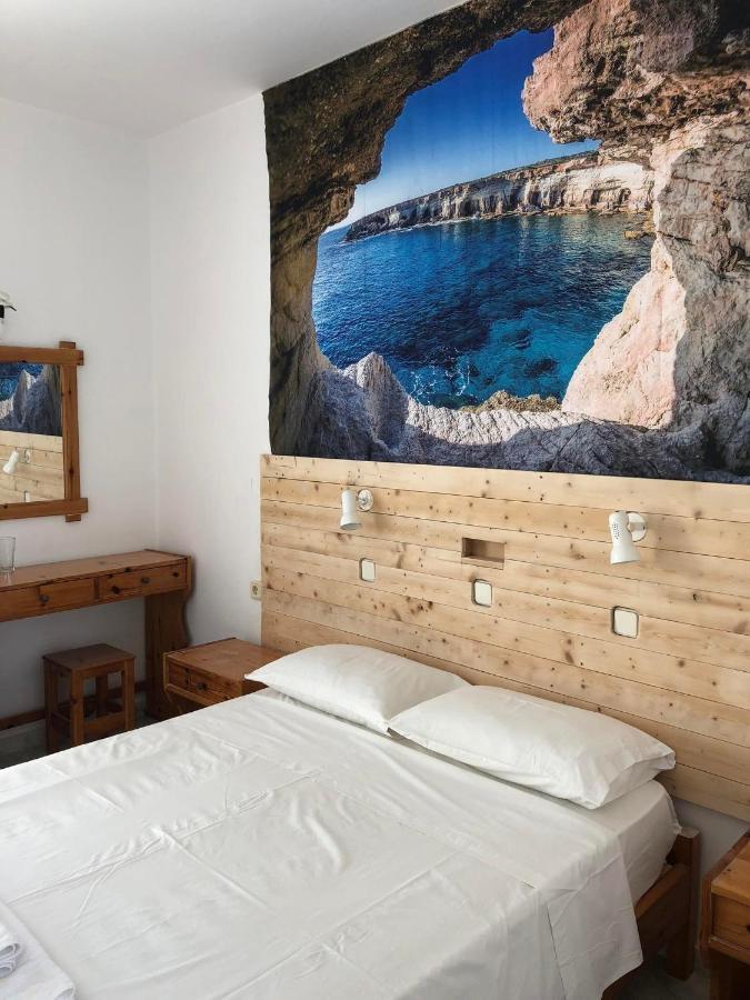קפלוס Antonis Hotel מראה חיצוני תמונה