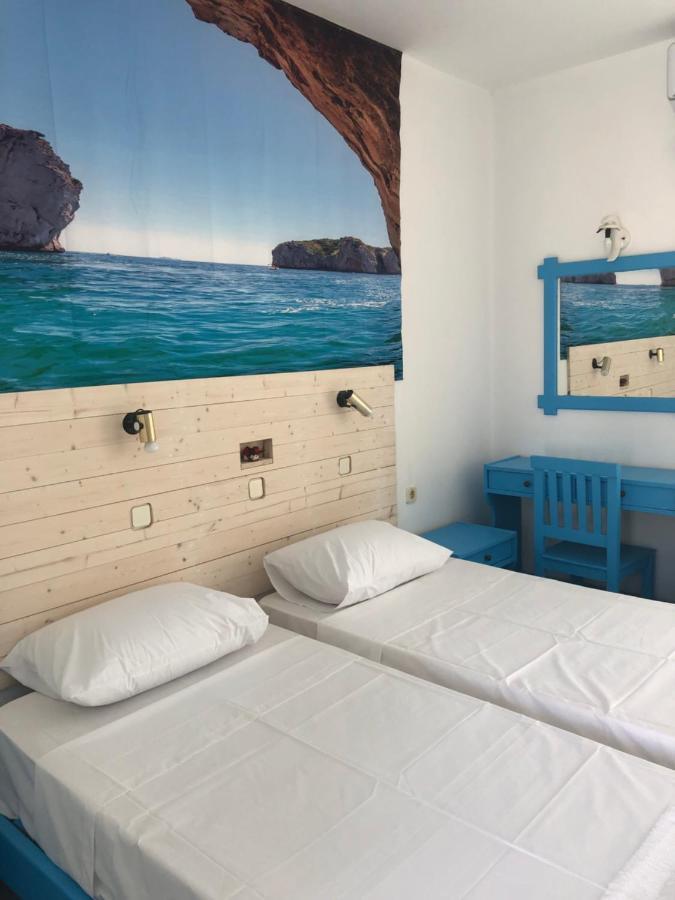 קפלוס Antonis Hotel מראה חיצוני תמונה