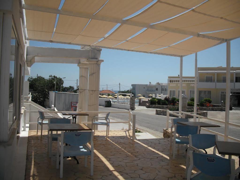 קפלוס Antonis Hotel מראה חיצוני תמונה
